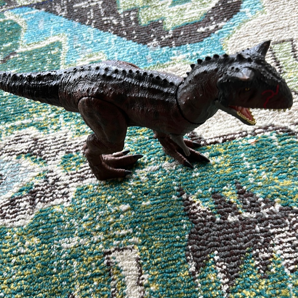 Carnotaurus Jurassic Park Dinosaur Toy